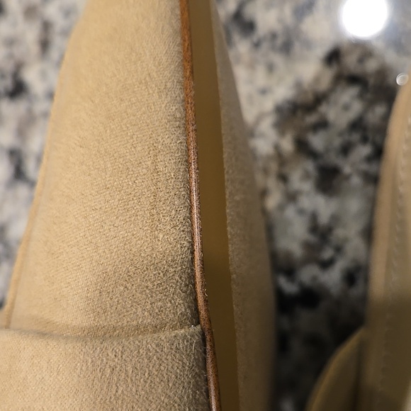 J. CREW FACTORY POINTED TOE SLIP-ON MULES WITH KNOT DETAIL. SIZE 8.5.  KHAKI. - Picture 8 of 8